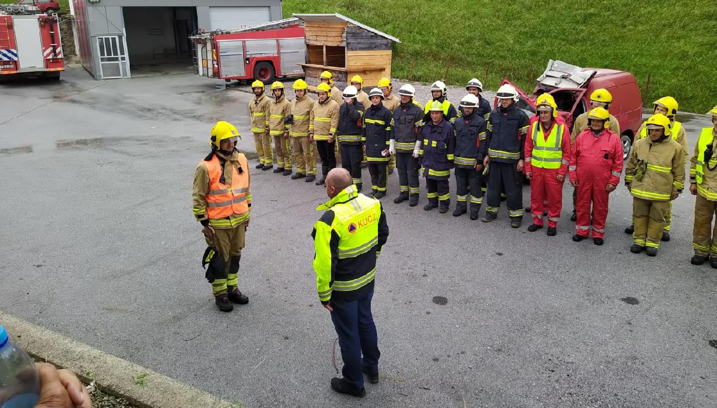 TAKTIČKO-POKAZNA VJEŽBA ZDRUŽENIH DOPUNSKIH VATROGASNIH SNAGA USK-a 