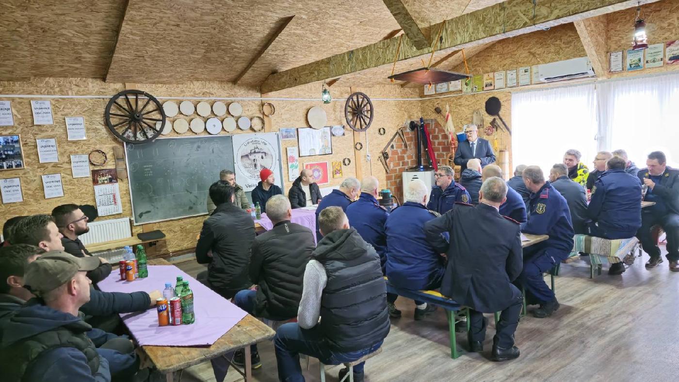 U Velikoj Kladuši osnovano prvo Dobrovoljno vatrogasno društvo “Podzvizd”
