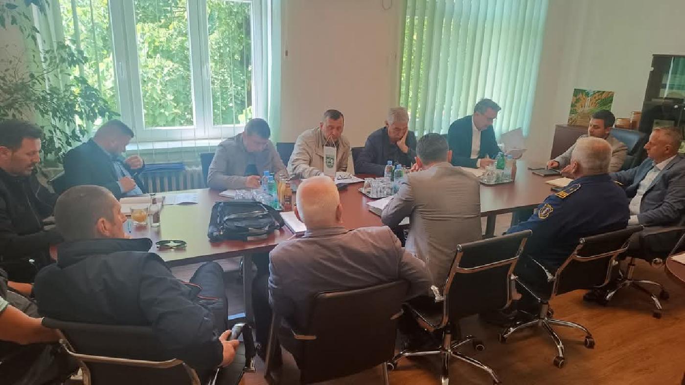 Radni sastanak Kantonalne uprave civilne zaštite sa predstavnicima Službi civilne zaštite održan u Sanskom Mostu